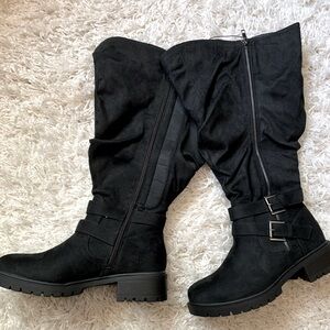 Torrid Boots Size 8W